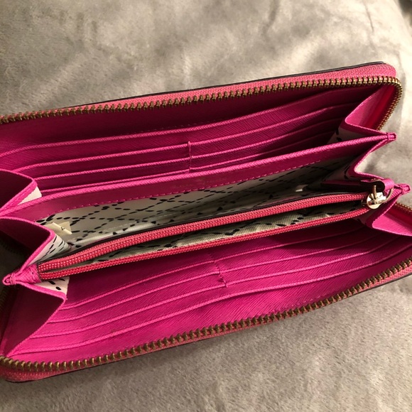 Kate Spade pink wallet - Picture 6 of 7
